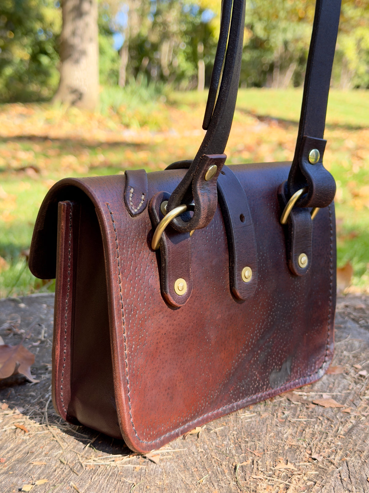 Wren Crossbody - Repurposed Saddle Handbag - Stubben